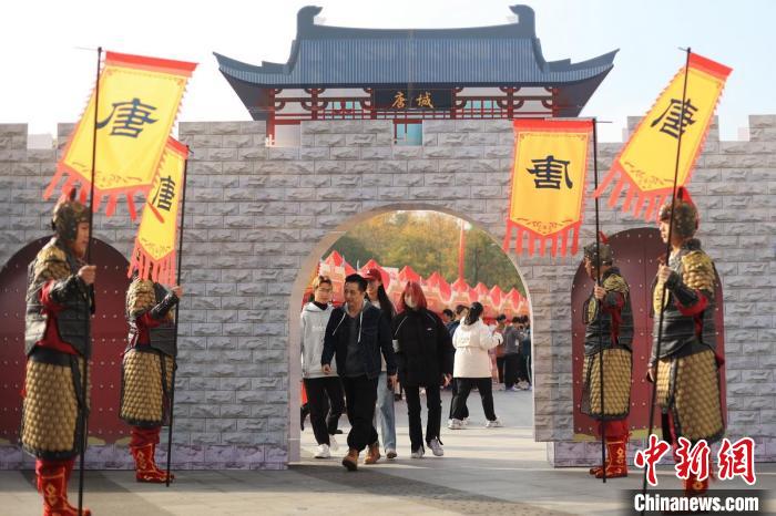 专业文化节现场氛围满满。 泱波 摄 专业文化节现场氛围满满。 泱波 摄