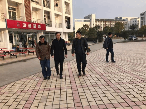 2新闻.jpg
